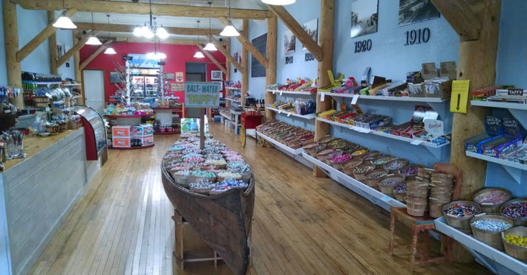 Elys Old Fashioned Candy interior 768x402
